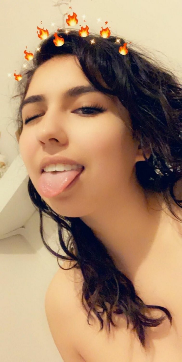 Thight slut Nikki fully exposed #6EWNkf3O