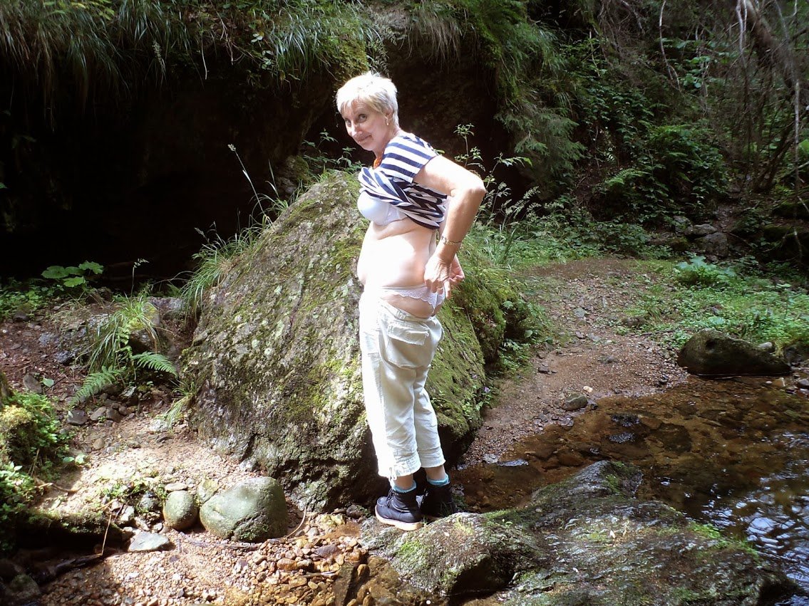 Nadine from Hungary poses for hubby #GZ19qQ7S