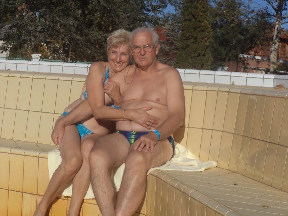 Nadine from Hungary poses for hubby #cWJFAlk7