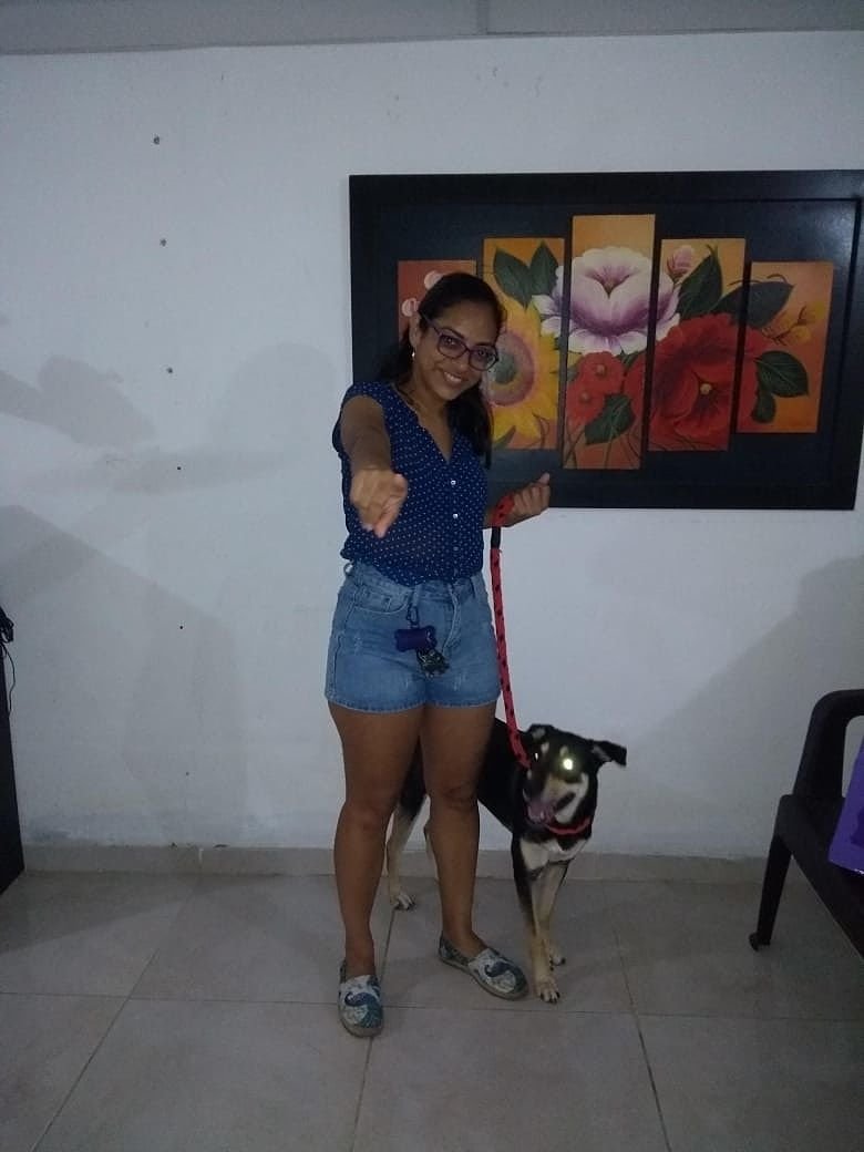 Latina emilia M #SCKMn2zI
