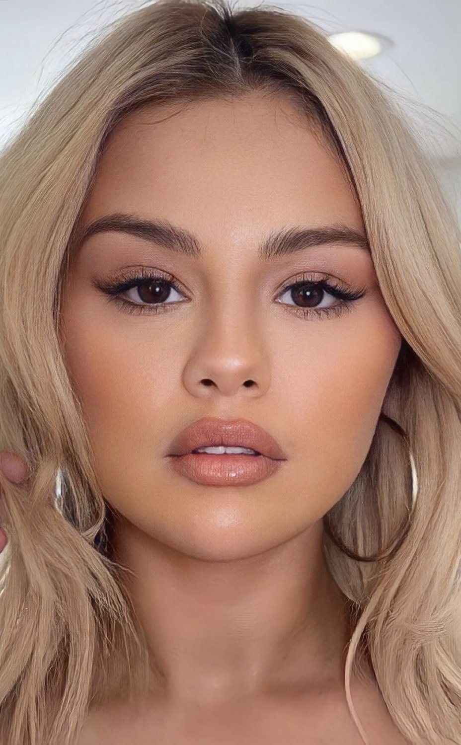 request: Selena Gomez face #853IHhQA
